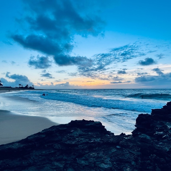 Meet your Poshmark Ambassador, Nicole - Picture 8 of 8